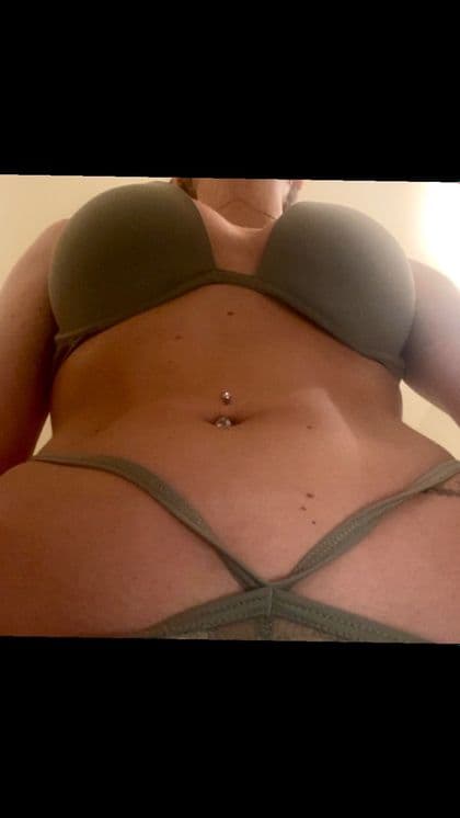 @petitepanty22