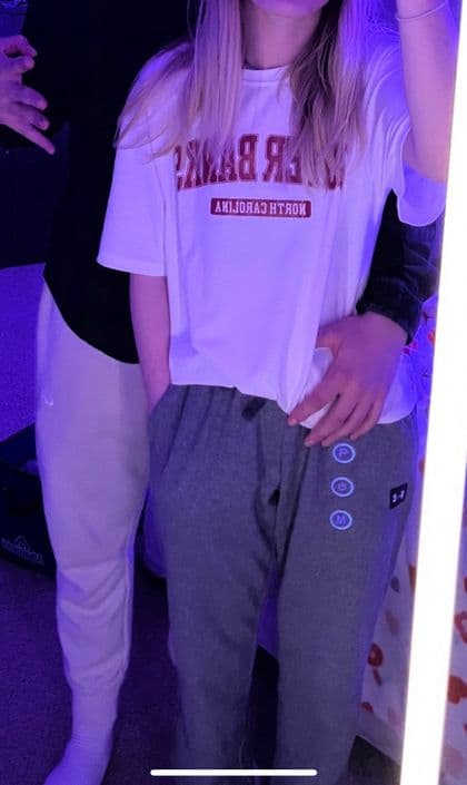 @collegecoupleee