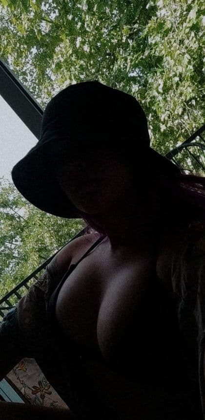 @roxxxanek