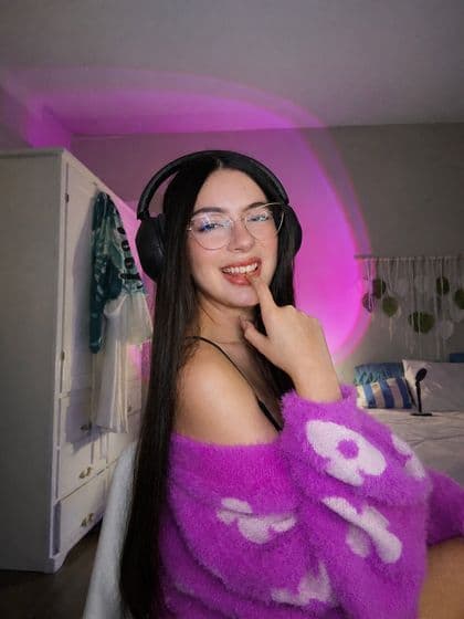 @nerdvioletta