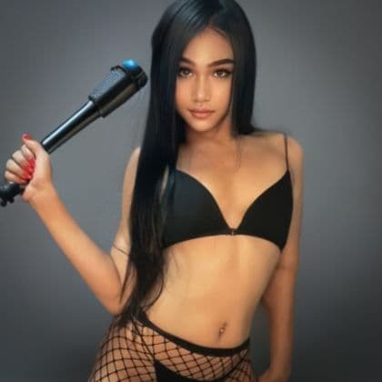 @ladyboyteenxx