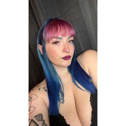 @bigtittytaytay