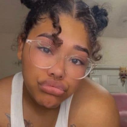 @imtoopeachyy