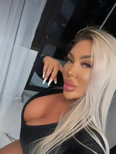 @curvygoddessvip