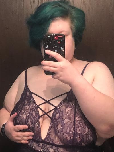 @jaylahpeach