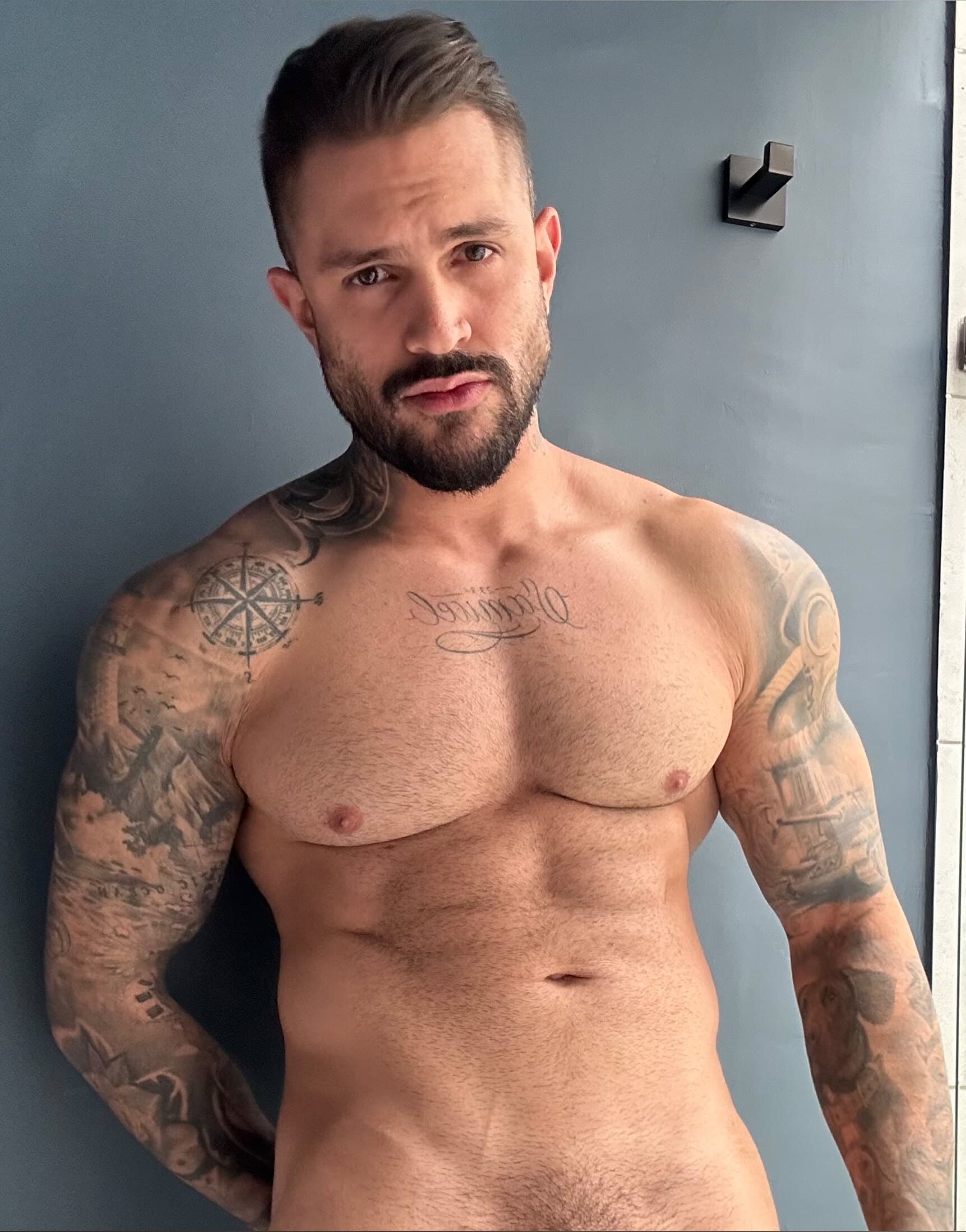 @julianchase