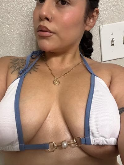 @rozegirl_